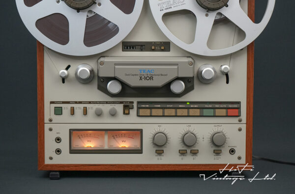 Teac X-10R 2-Channel Stereo Tape Recorder with Auto-Revers.