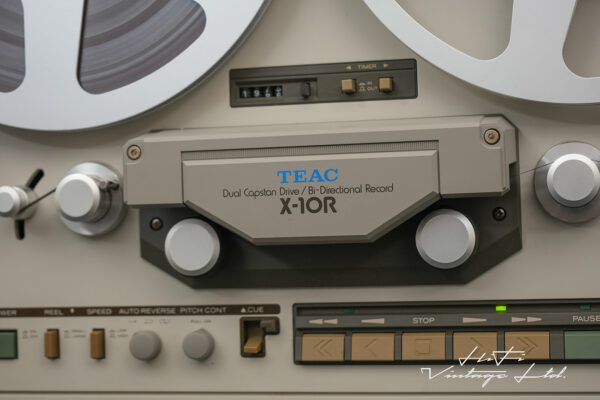 Teac X-10R 2-Channel Stereo Tape Recorder with Auto-Revers.