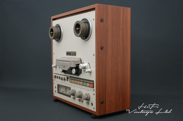 Teac X-10R 2-Channel Stereo Tape Recorder with Auto-Revers.