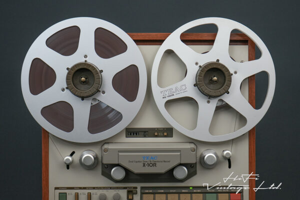 Teac X-10R 2-Channel Stereo Tape Recorder with Auto-Revers.