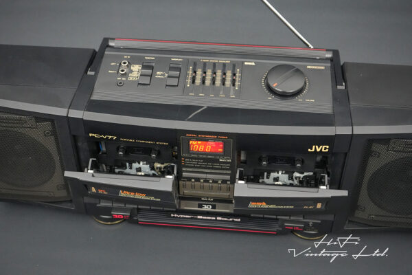 JVC PC-V77 boombox