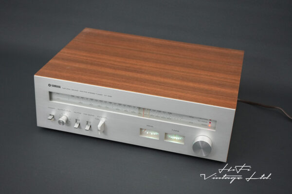 Yamaha CT-600 AM/FM Stereo Tuner