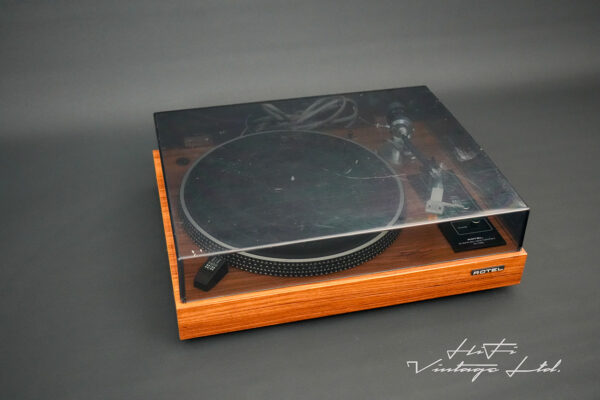 Rotel RP1500 2-speed Belt-Drive Turntable.