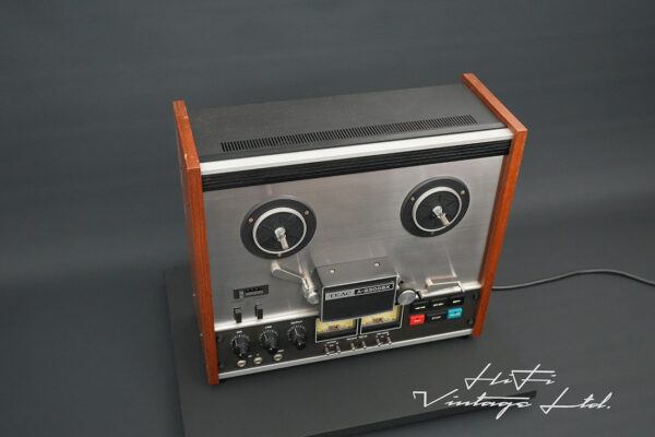Teac A-2300SX Stereo Reel-to-Reel Tape Recorder.