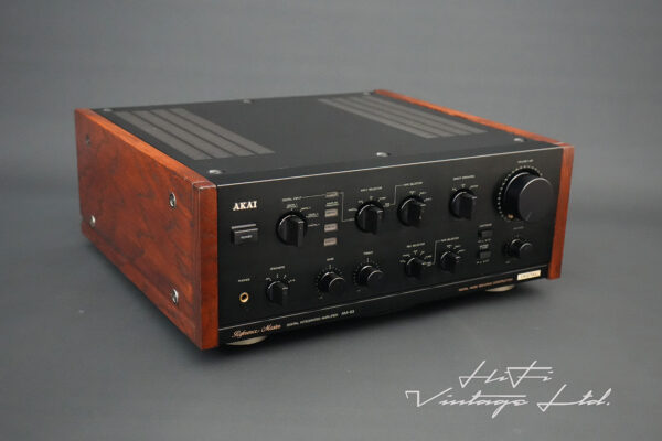 Akai AM-93 Stereo Amplifier