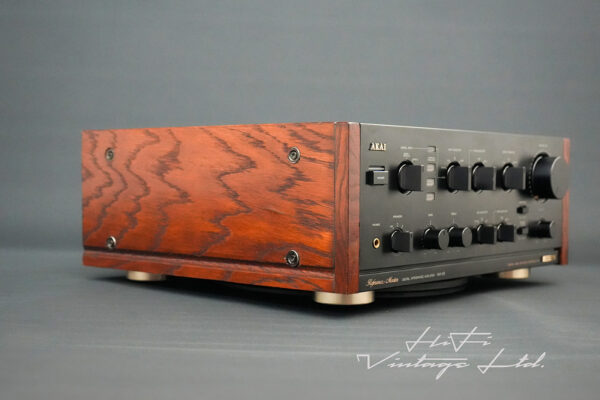 Akai AM-93 Stereo Amplifier