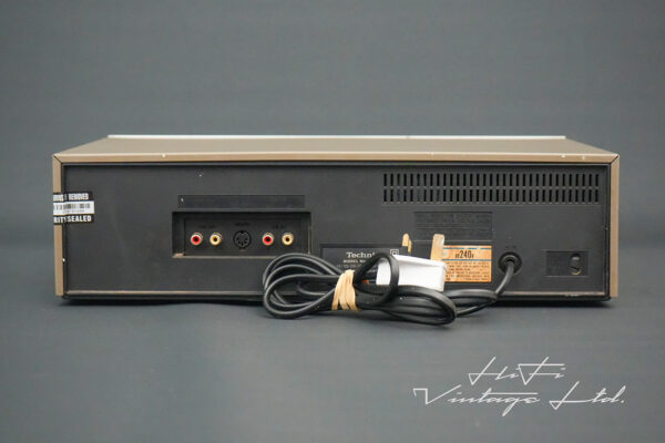 Technics RS-M260 3-head Cassette Deck