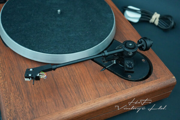 Teledyne AR The Legend Turntable