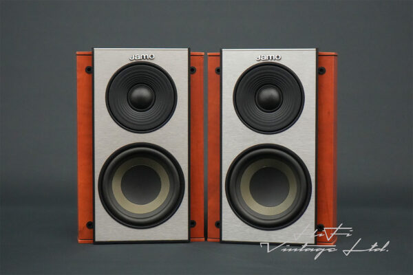 Jamo E600 Speakers