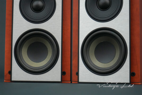 Jamo E600 Speakers