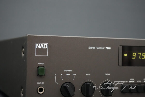 NAD 7140 Stereo Receiver