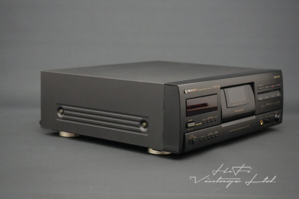 Pioneer CT-S830S 3-head Stereo Cassette Deck.