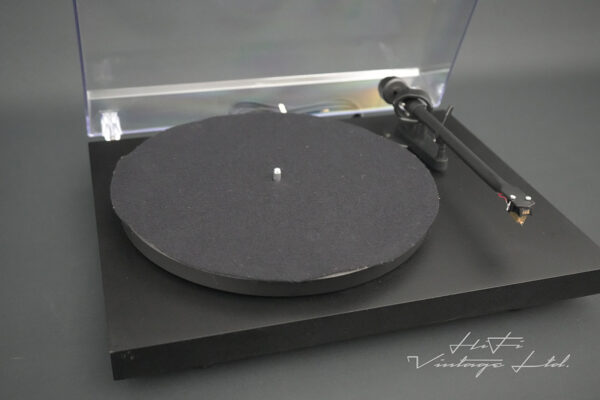 Pro-Ject Debut III Turntable