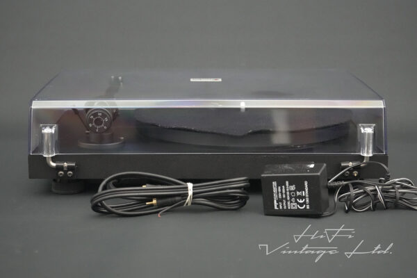 Pro-Ject Debut III Turntable