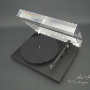 Pro-Ject Debut III Turntable