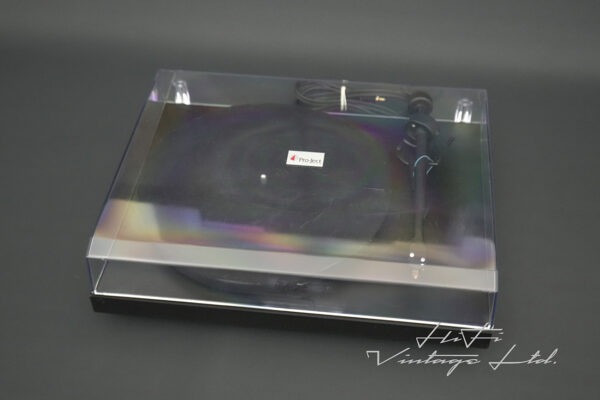 Pro-Ject Debut III Turntable