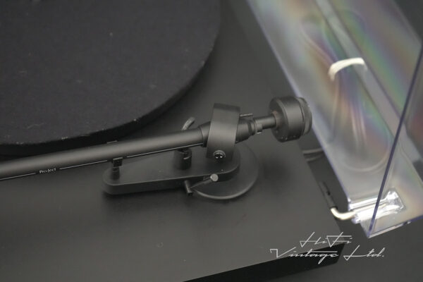 Pro-Ject Debut III Turntable