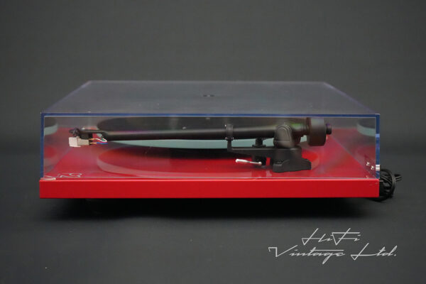 Rega Planar 2 Red turntable