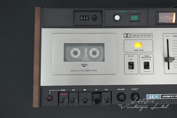 Akai GXC-38D Cassette Deck