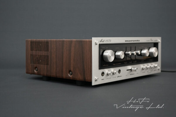 Marantz Model 1070 Amplifier