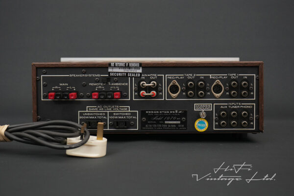 Marantz Model 1070 Amplifier