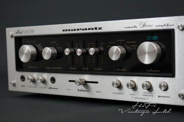 Marantz Model 1070 Amplifier