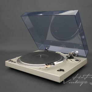 Technics SL-1800 Turntable