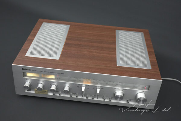Yamaha CR-820 Receiver