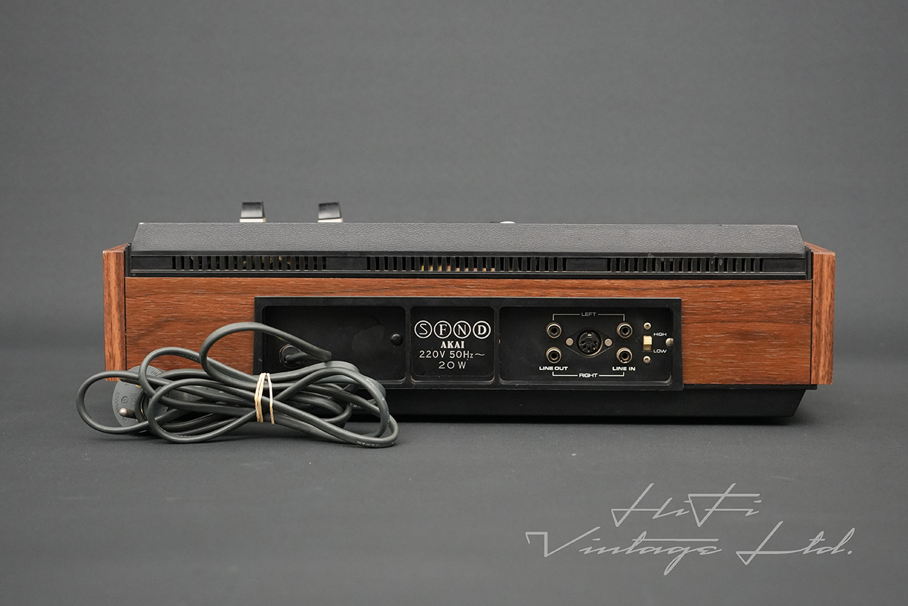 Akai GXC-38D Cassette Deck (2)