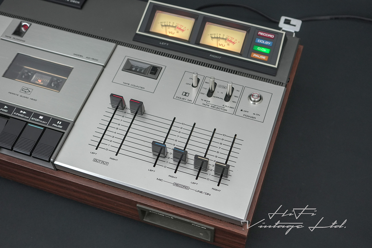 Aiwa AD-1500 Cassette Deck