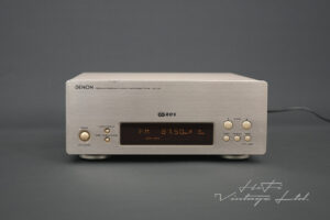 Denon UTU-F07 Tuner