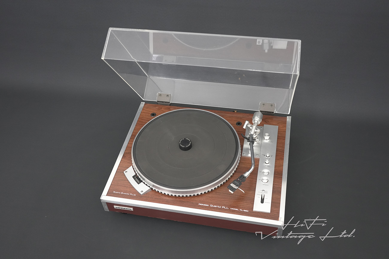 Pioneer PL-550 Turntable