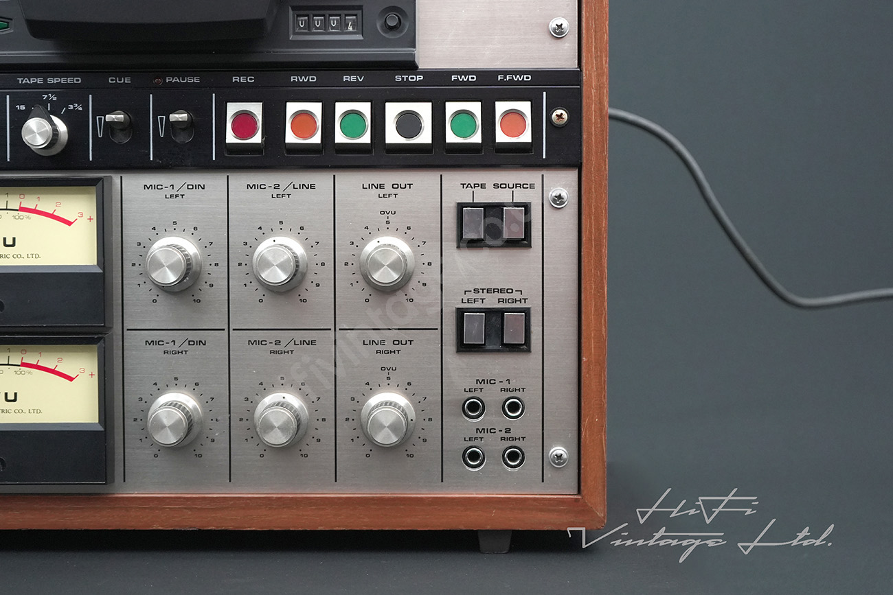 Akai GX-400D Tape Recorder