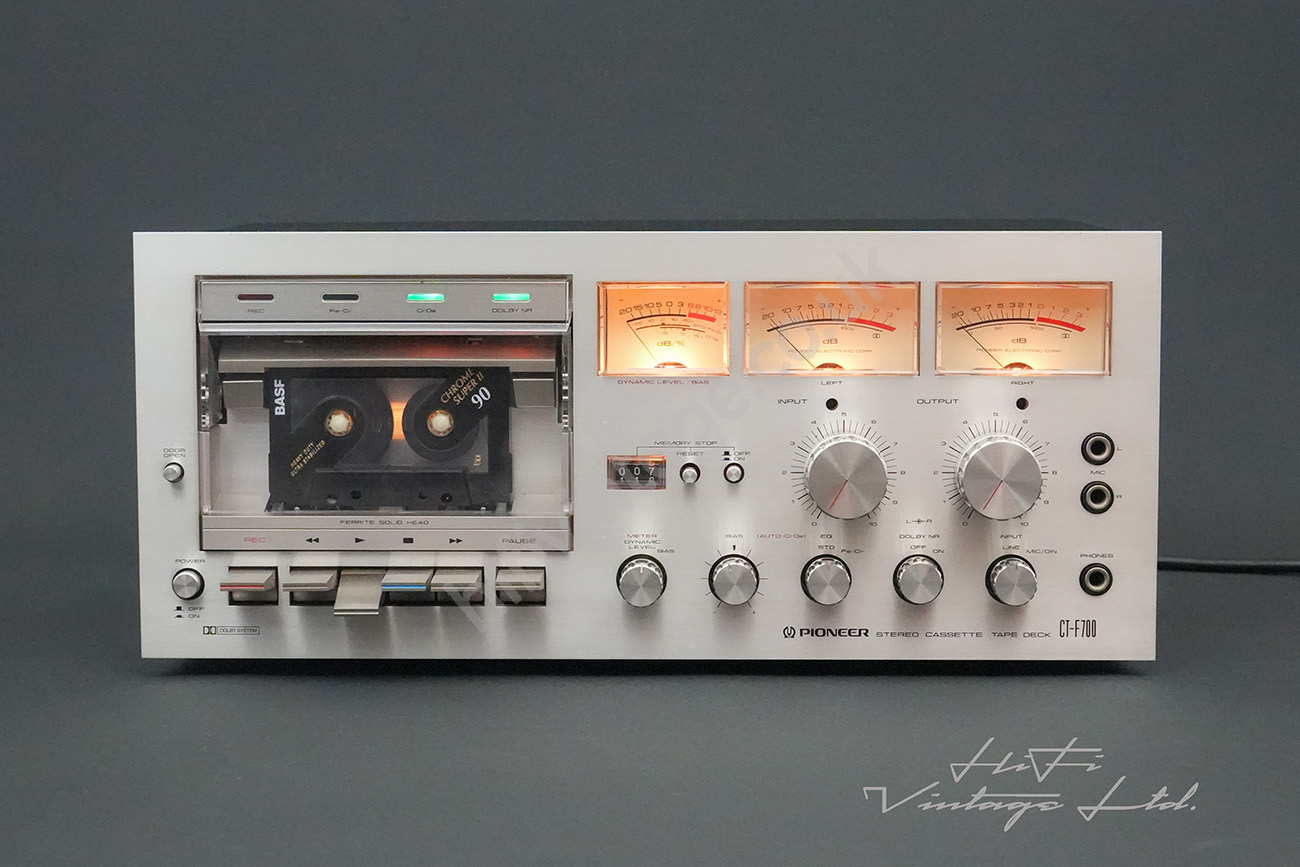 Pioneer CT-F700 Cassette Deck (2)