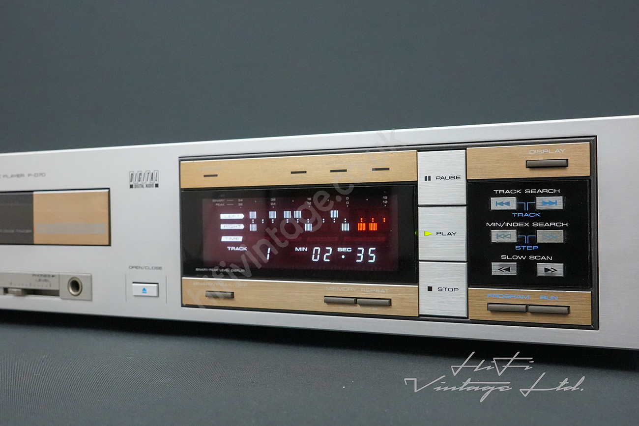 Pioneer P-D70 CD Player