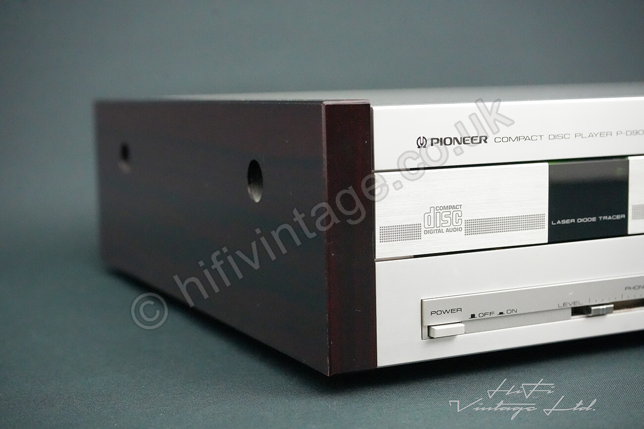 Pioneer P-D90 CD Player